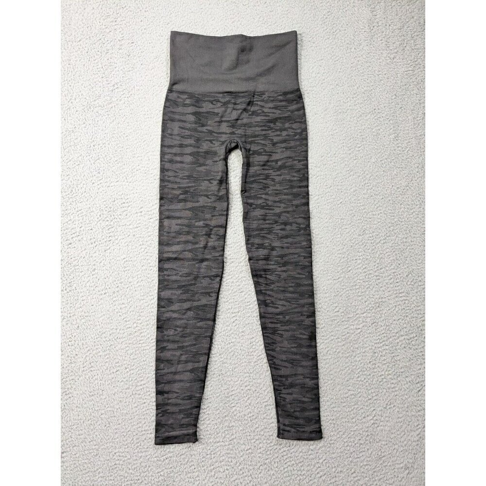 Assets by Sarah Blakely Medium Spanx Leggings Womens Camo Pattern Gray Black